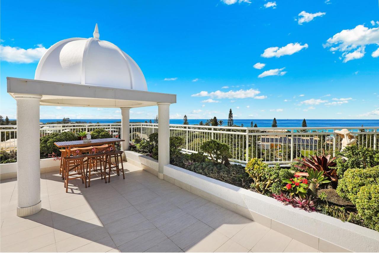 Beachside Resort Kawana Waters Buddina Esterno foto