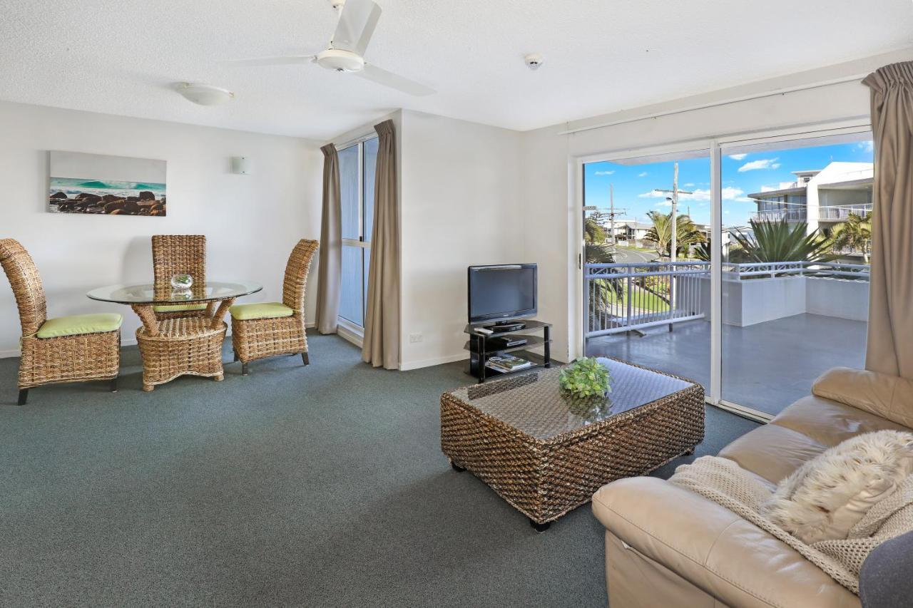Beachside Resort Kawana Waters Buddina Esterno foto