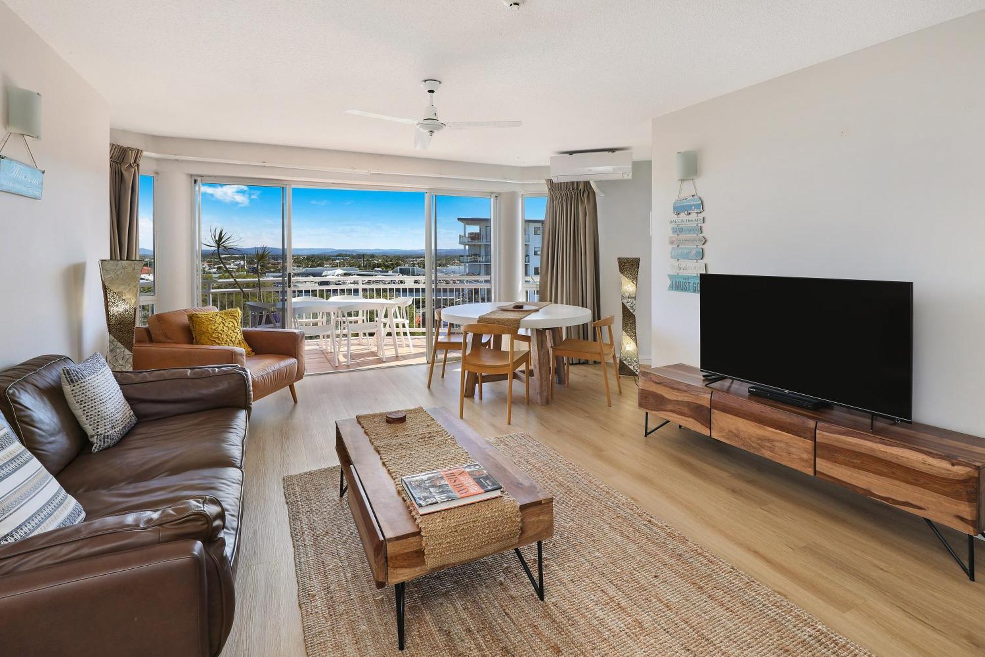 Beachside Resort Kawana Waters Buddina Esterno foto