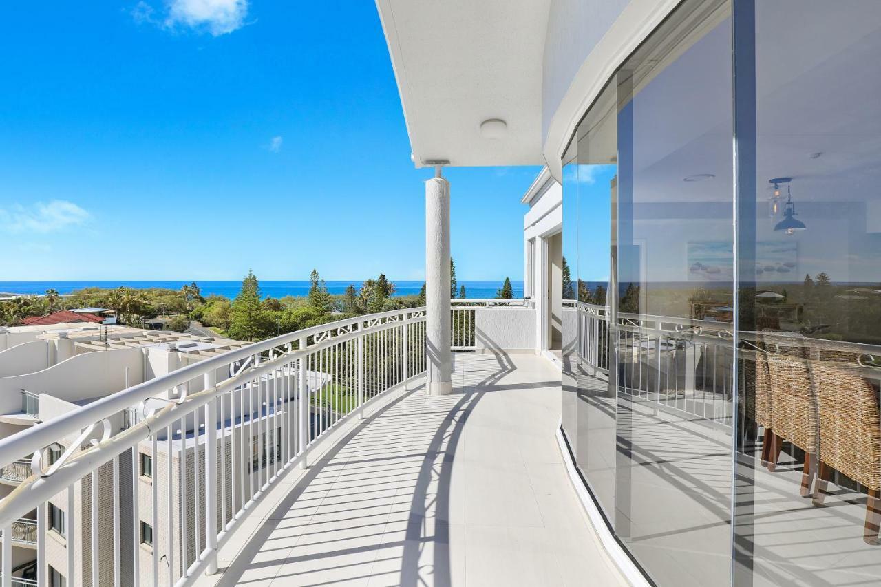 Beachside Resort Kawana Waters Buddina Esterno foto